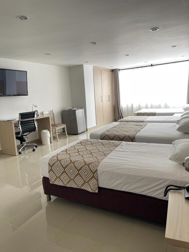 Hotel Juan Maria Tuluá Eksteriør billede