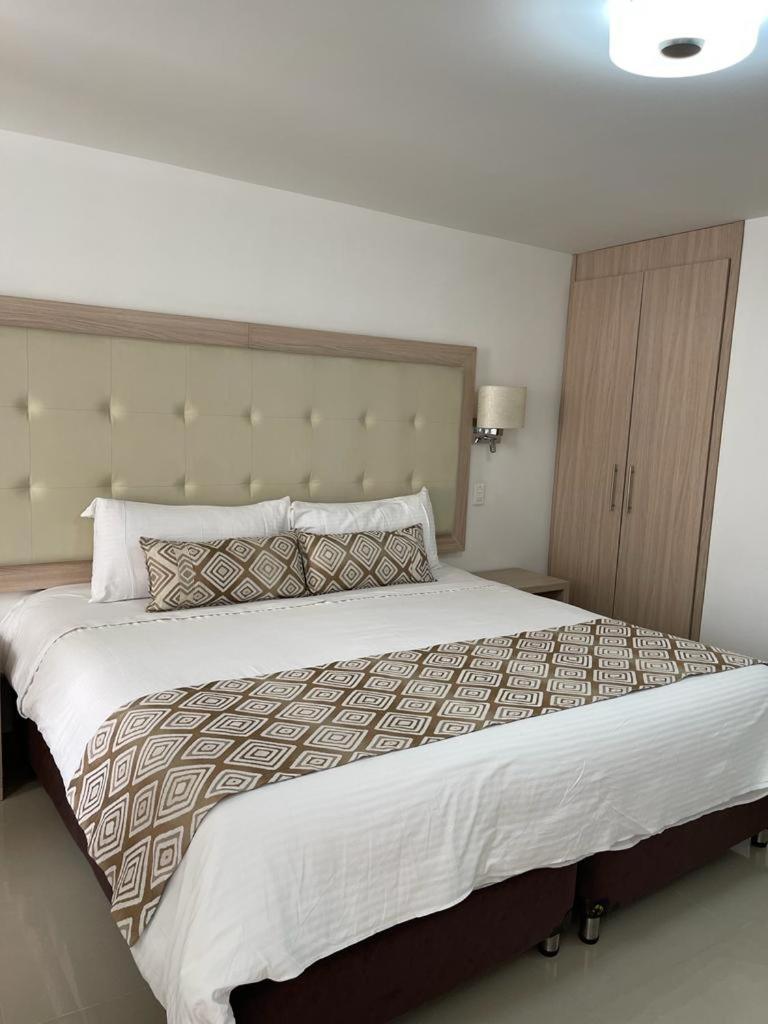 Hotel Juan Maria Tuluá Eksteriør billede