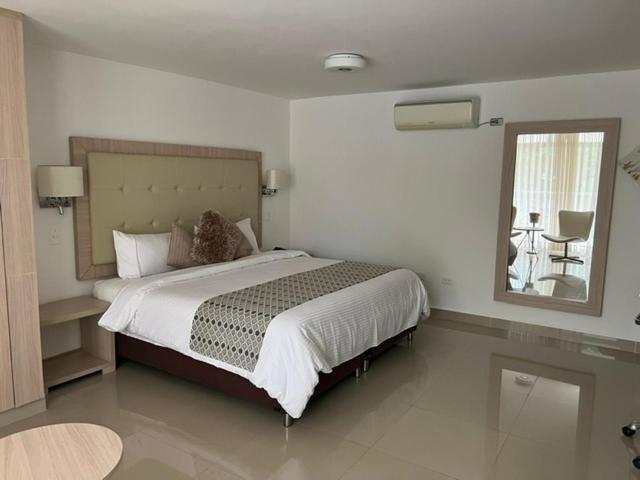 Hotel Juan Maria Tuluá Eksteriør billede