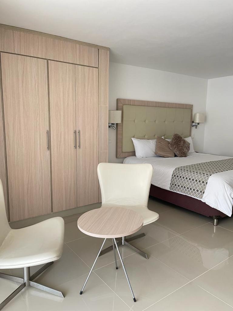 Hotel Juan Maria Tuluá Eksteriør billede