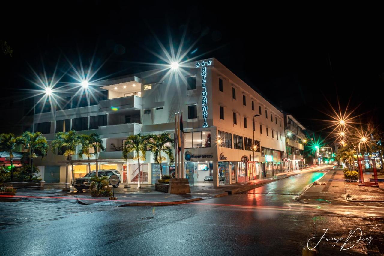 Hotel Juan Maria Tuluá Eksteriør billede